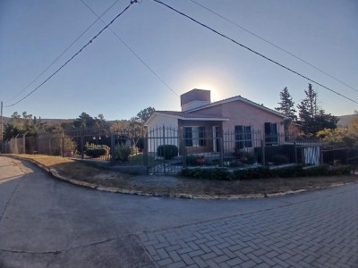 Casa en el centro de Tanti