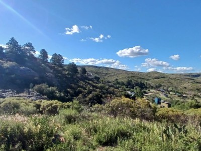 Terreno en Tanti Lomas 