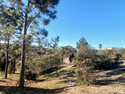 Terreno en barrio Chacras de la Primavera 